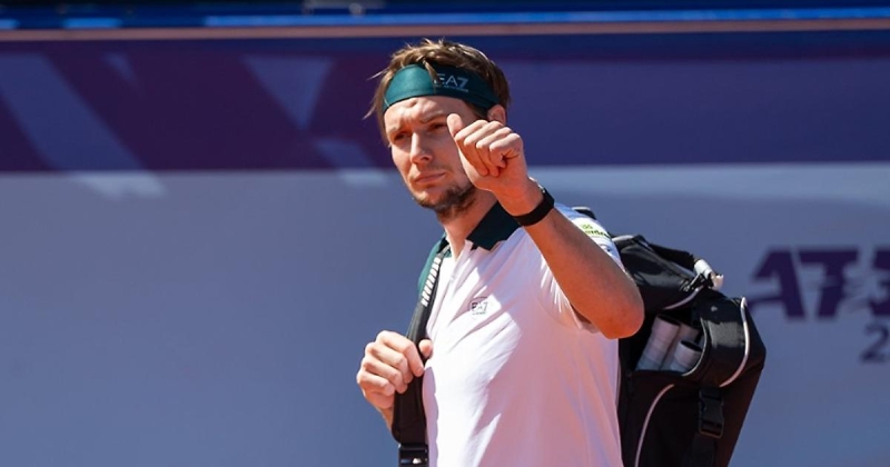 Гштаад (ATP). Бублик встретится с Комесаньей, Бусе вышел в 1/2 финала, Рууд выбыл