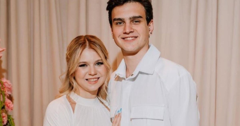 &laquo;История, которую нельзя рассказывать&raquo;. Трусова и Игнатов о своем первом поцелуе