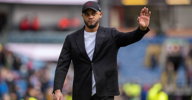 Компани пригласил игроков &laquo;Баварии&raquo; с семьями на базу клуба. Для гостей были подготовлены гриль-буфет и фургон с мороженым