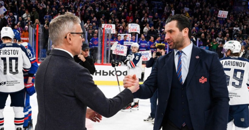 Кожевников о Ротенберге: &laquo;Не беспокойтесь за него. Молодой человек живет хоккеем, накопил серьезный опыт.&nbsp;Он запустил в СКА и &laquo;России 25&raquo; хоккейное шоу&raquo;