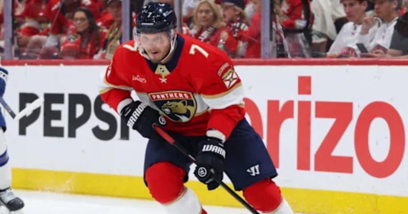 Куликов в 1-м матче серии с «Торонто»: 5 хитов, 1 бросок, 1 блок, 1 потеря и «минус 2» за 19:49