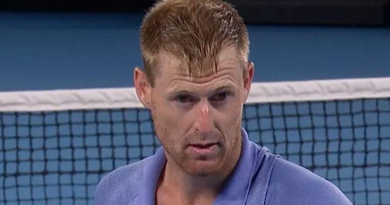 Люк Сэвилл проиграл тренеру Синнера в квалификации 1 Point Slam, совершив двойную ошибку