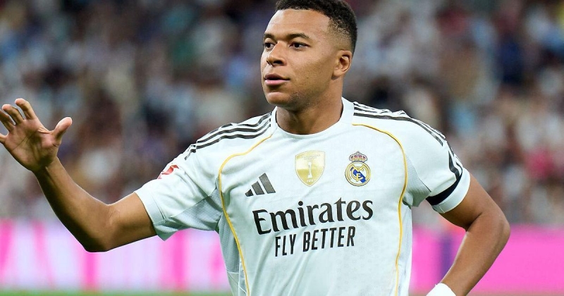 Мбаппе осталось 3 гола до рекорда Роналду в &laquo;Реале&raquo; за календарный год &ndash; француз забил &laquo;Алавесу&raquo;, у него 56 голов. У &laquo;Мадрида&raquo; еще две игры в 2025-м