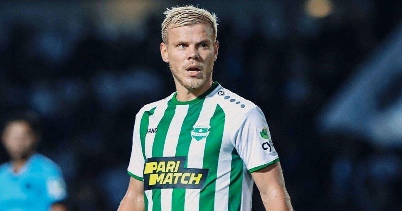 &laquo;Позорище российского футбола &ndash; это Кокорин. Непозволительно говорить такие вещи, относиться так к коллегам&raquo;. Губерниев о словах форварда &laquo;Ариса&raquo; про возвращение России в еврокубки