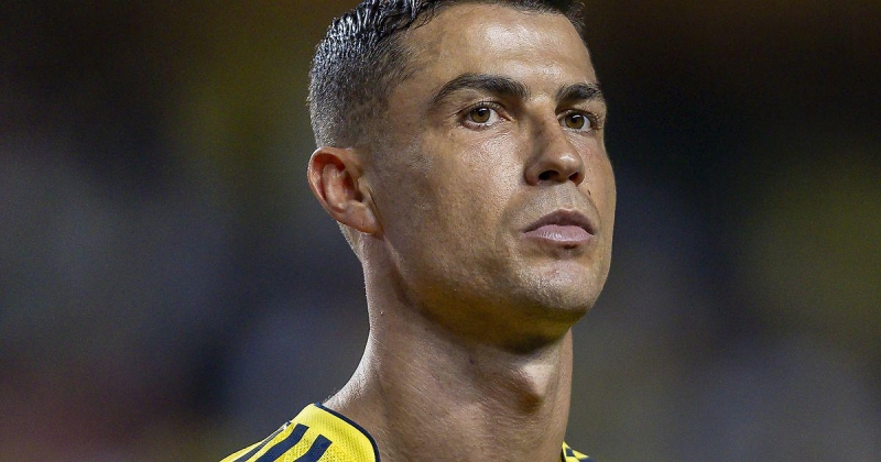 Роналду вручили «Золотую бутсу» чемпионата Саудовской Аравии-2024/25. Форвард «Аль-Насра» стал лучшим бомбардиром лиги во 2-м сезоне подряд