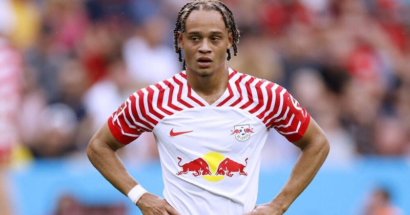 Симонс открыт к переходу в &laquo;Челси&raquo;. Лондонцы контактировали с агентами хавбека и начнут переговоры с &laquo;Лейпцигом&raquo; во вторник