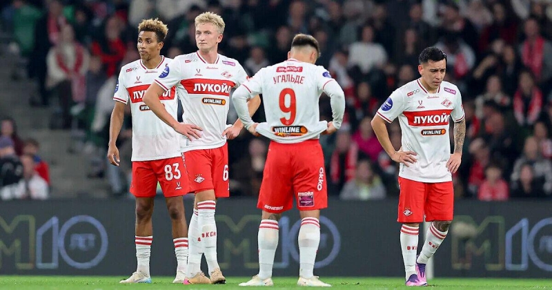 «Спартак» в итоге будет пятым, не выше. Никаких проблесков в игре, непонятно, за счет чего они могут побеждать». Дьяков о красно-белых