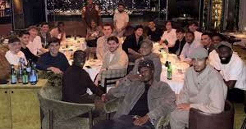 Винисиус организовал командный ужин в &laquo;Реале&raquo; в своем ресторане на улице Хосе Абаскаля